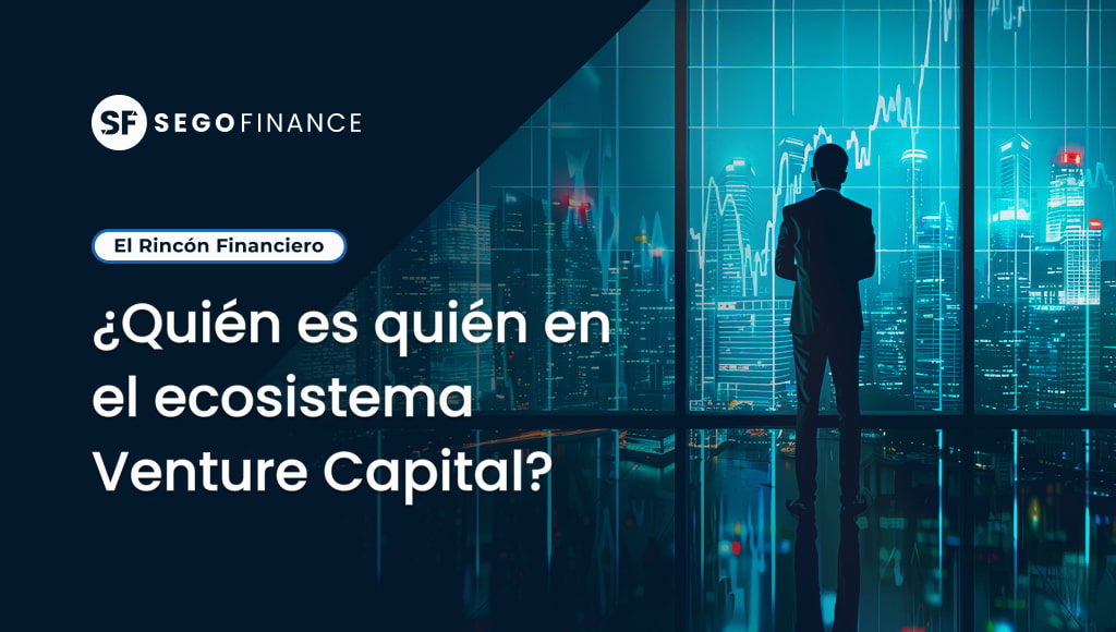 Imagen corporativa de SEGOFINANCE con el texto “El Rincón Financiero”. Una persona de espaldas observa un skyline urbano nocturno a través de un gran ventanal, con gráficos financieros y líneas de datos superpuestos sobre la ciudad, en tonos azules y tecnológicos.