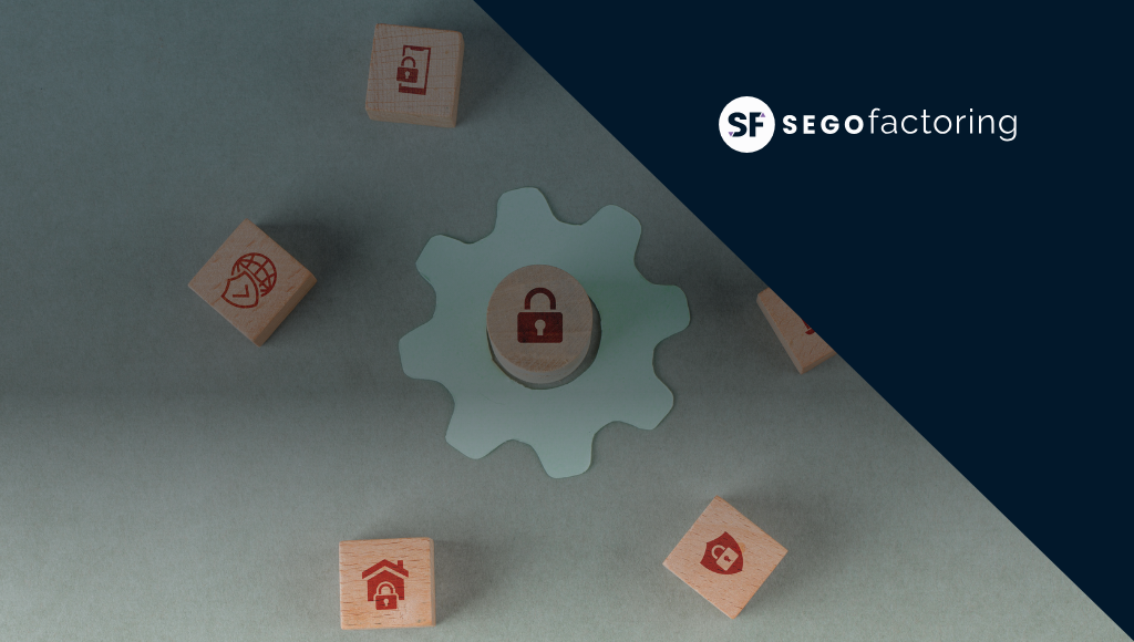 Ilustración conceptual sobre gestión financiera y seguridad, con iconos de engranajes y un candado, acompañada del logotipo de SEGO Factoring.